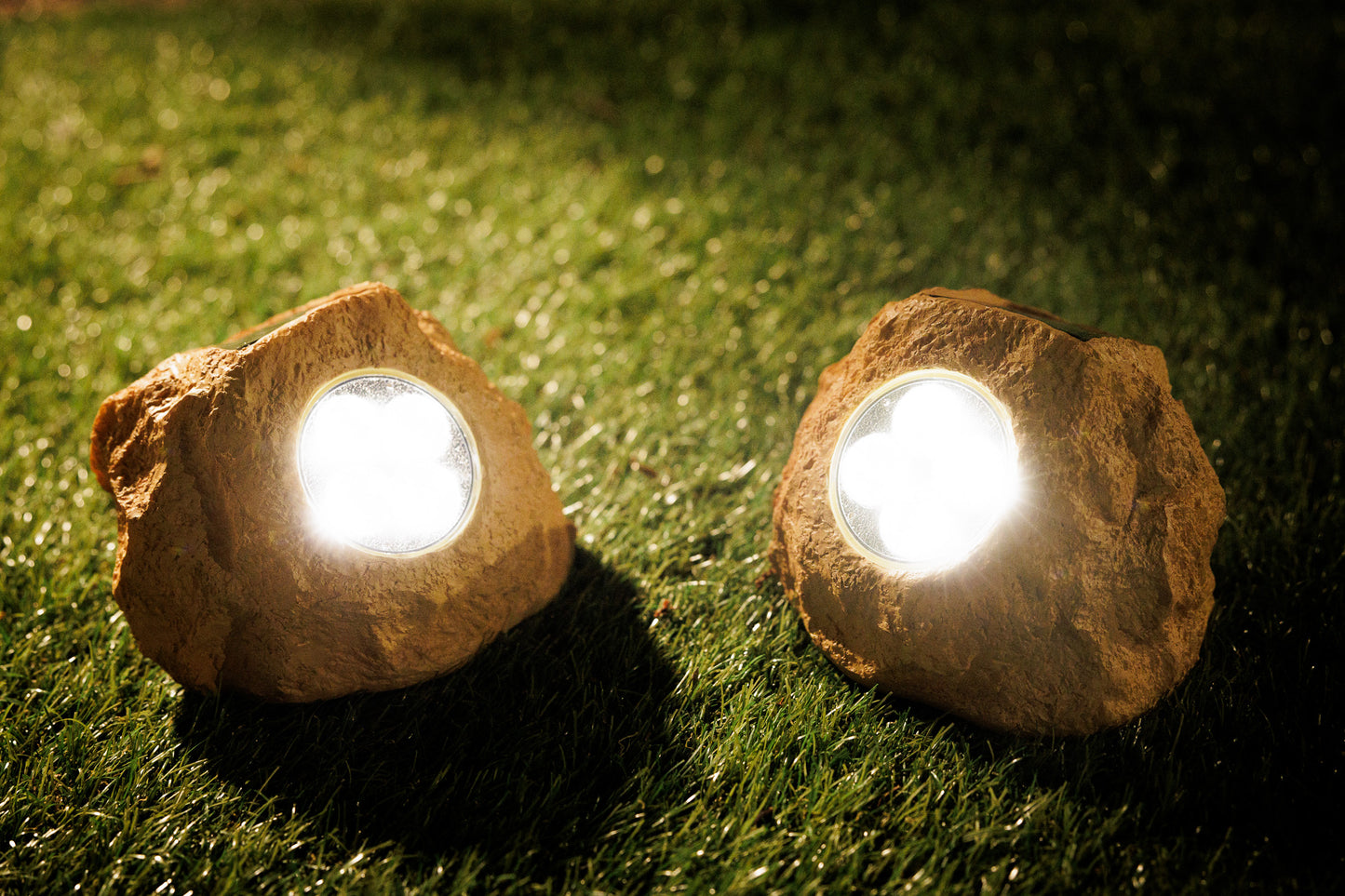 Set of 3 Solar Power Jumbo Rock Spot Lights